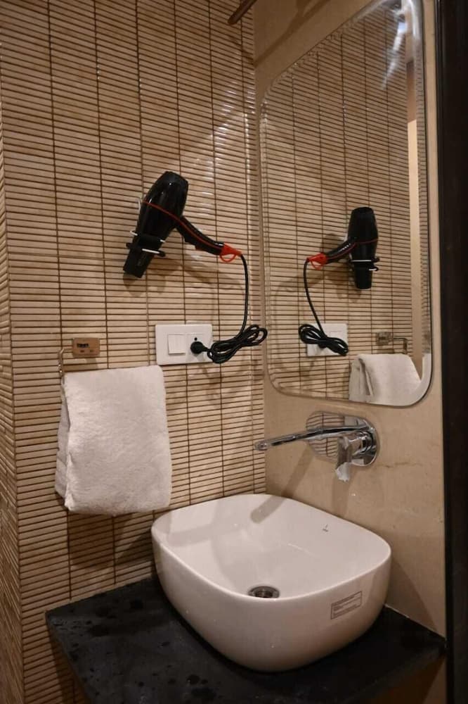 Luxury Twin Room