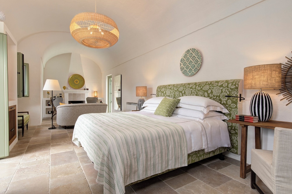 Superior Suite - Photo 1