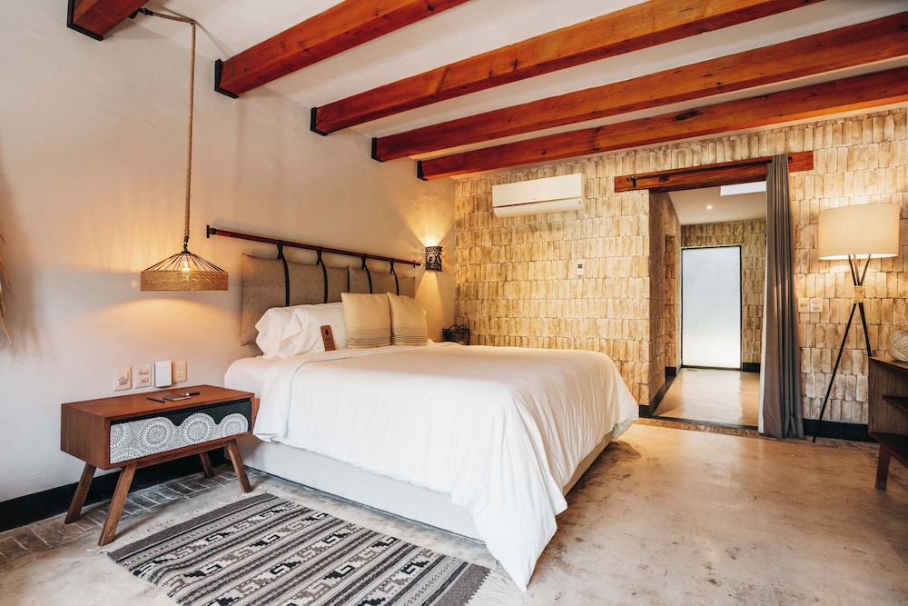 Premium Room, Patio, Garden View
