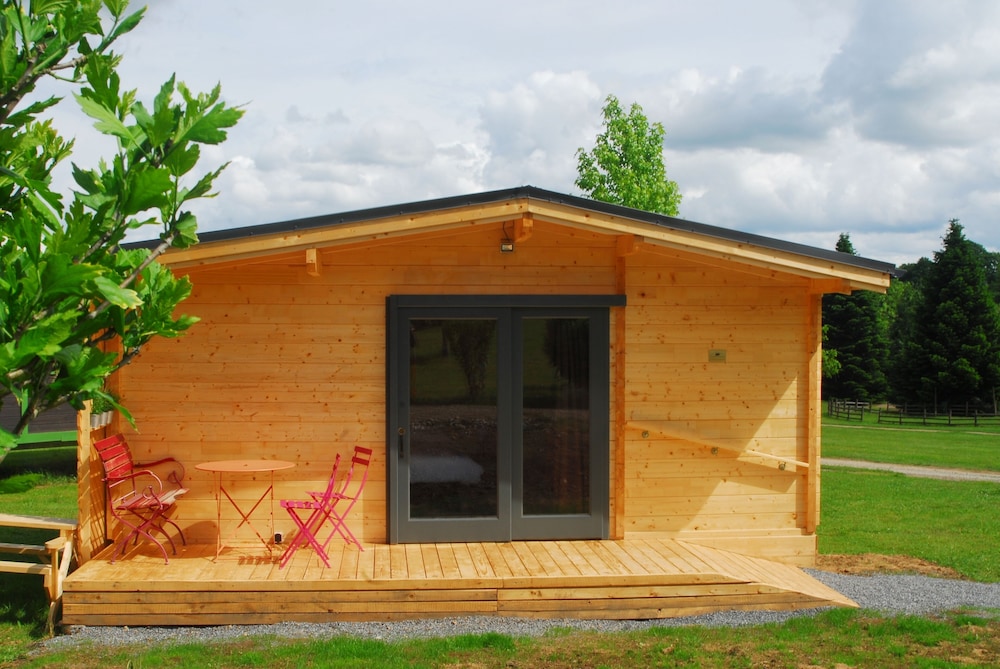Cabin (Cabane Taboo) - Photo 2