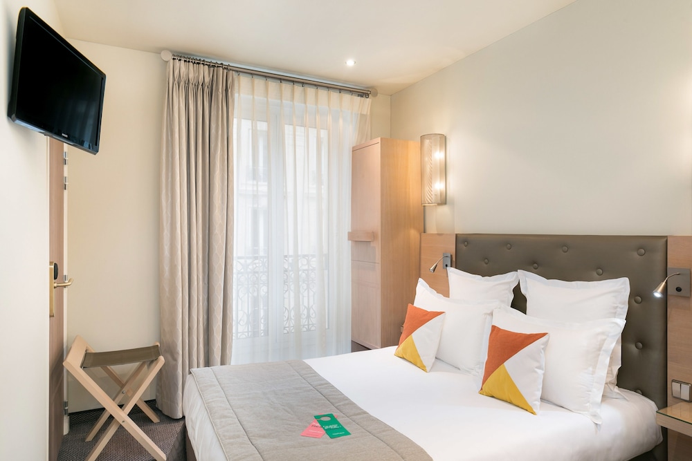 Quadruple Room, Connecting Rooms