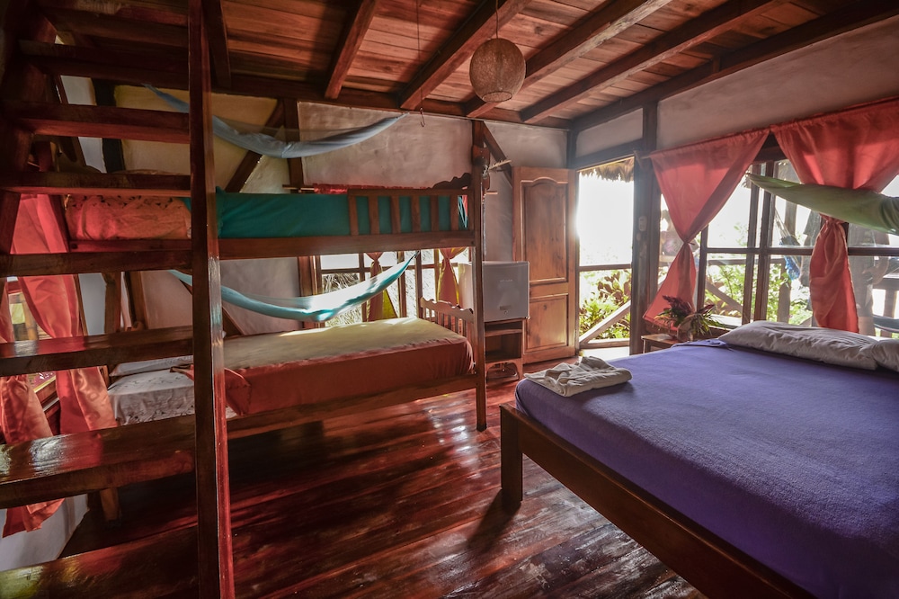 Bungalow (5 People) photo 1