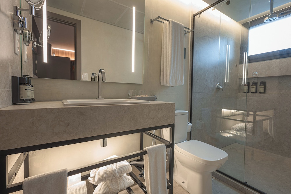 Classic Twin Room, 2 Twin Beds - Photo 4