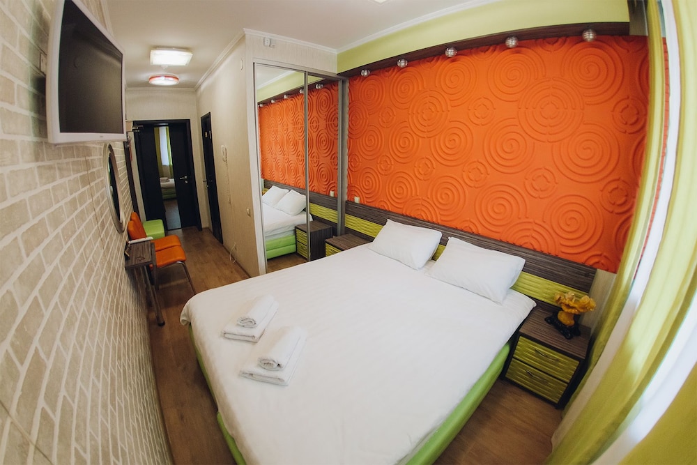 Junior Suite (Orange) photo 2