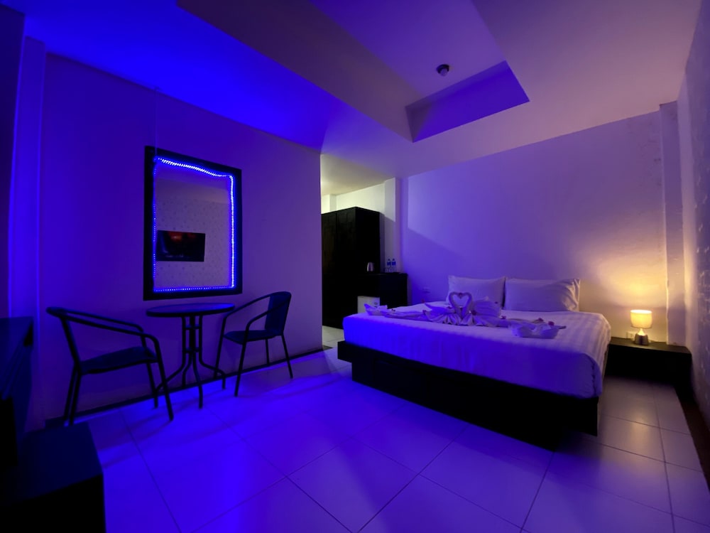 Standard Room - Photo 13