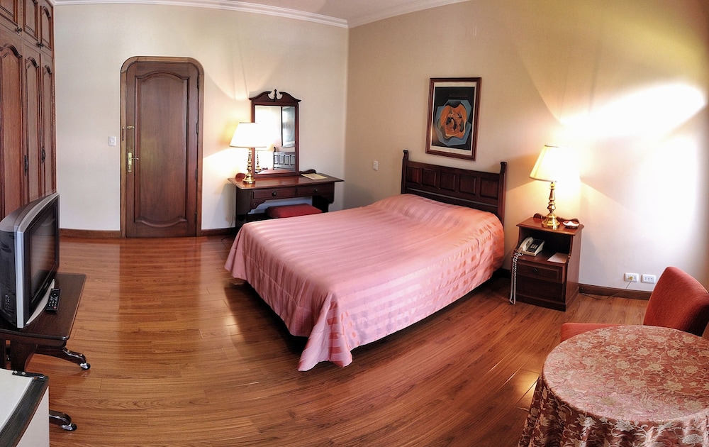 Single Room photo 2