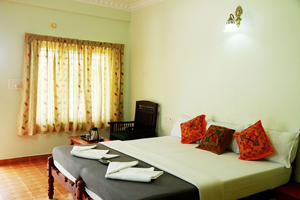 Deluxe Room A/C