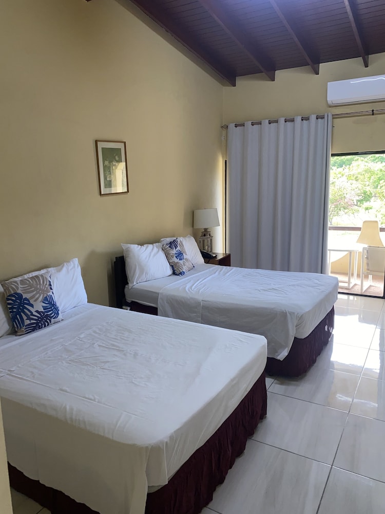 Double Room with Joint Kitchen and Living Room