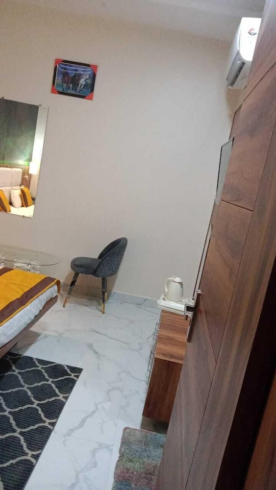 Suite room - Photo 1