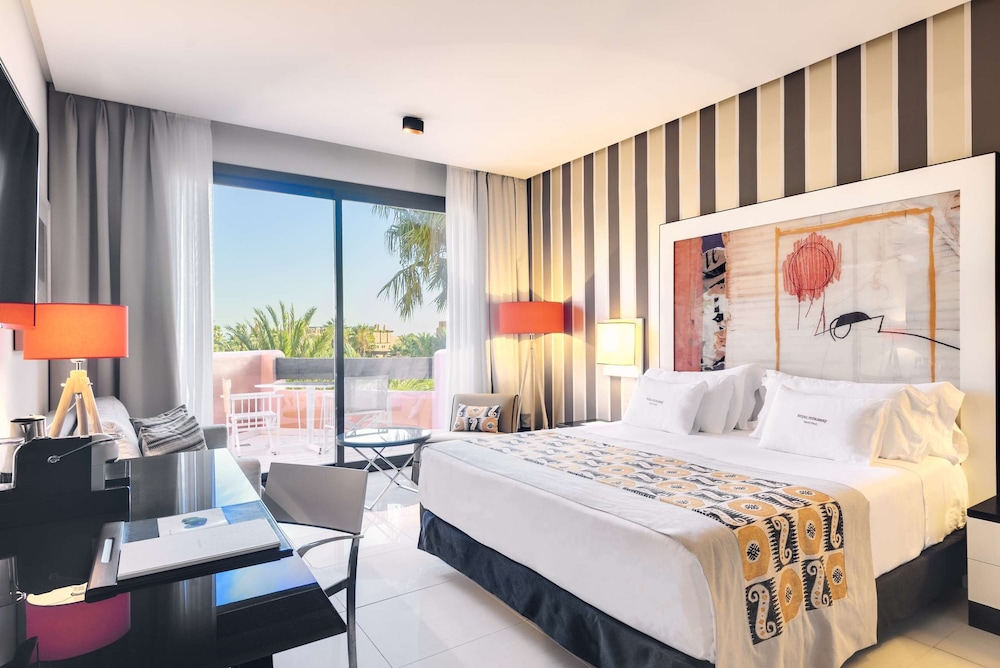 Deluxe Room, Garden View