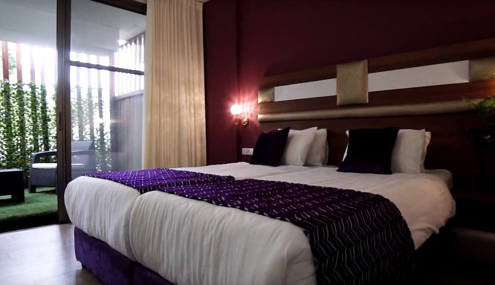 Deluxe Double or Twin Room, Patio photo 1