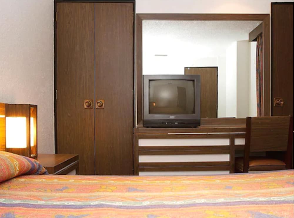 Standard Room, 1 Double Bed - Photo 3