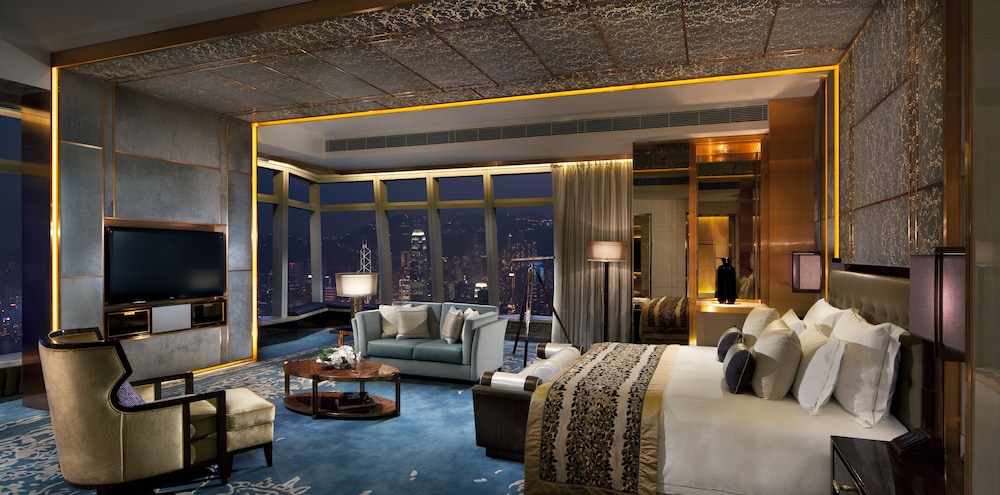 Club Suite, 1 Double Bed, Harbor View photo 2