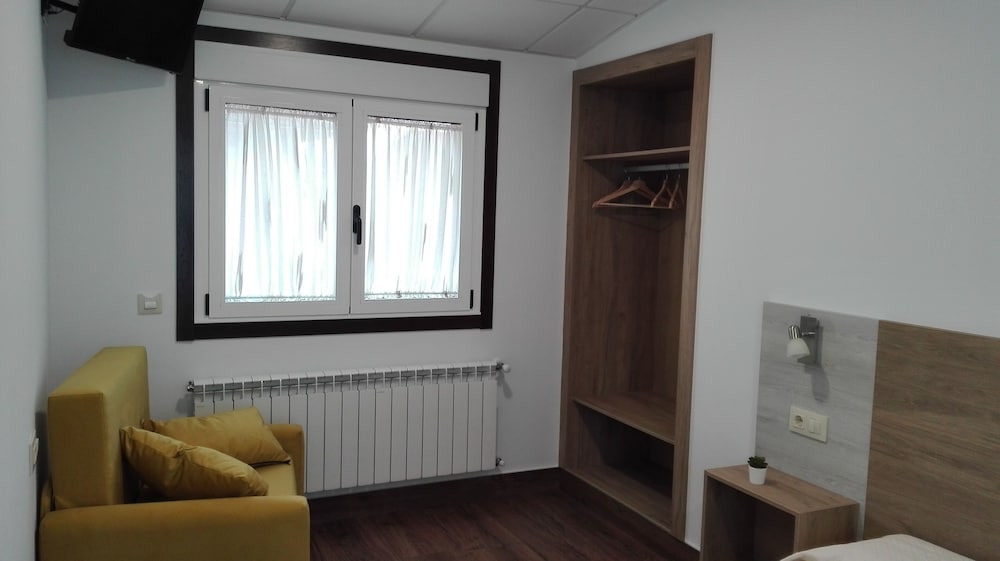 Double Room (/ Pensión habitación doble con suple) photo 3