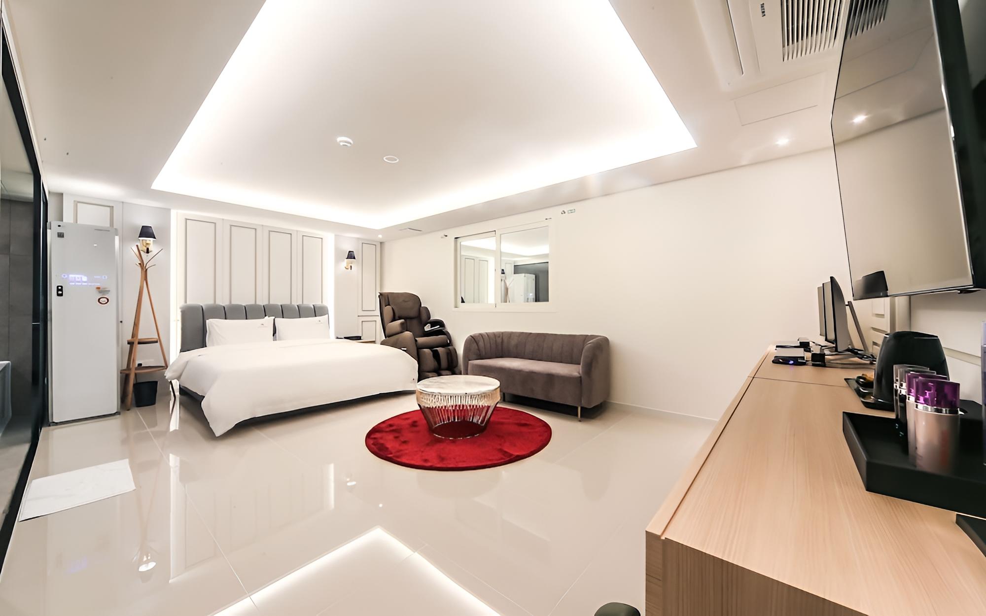 Room (Special room (2 PCs Netflix available) - Photo 2