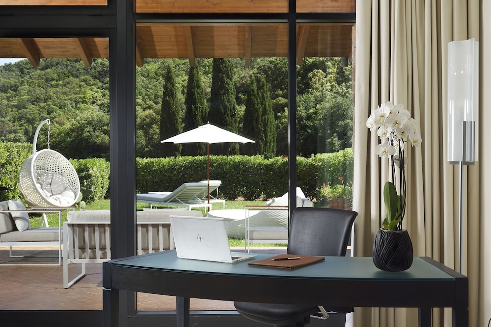 Signature Suite photo 2