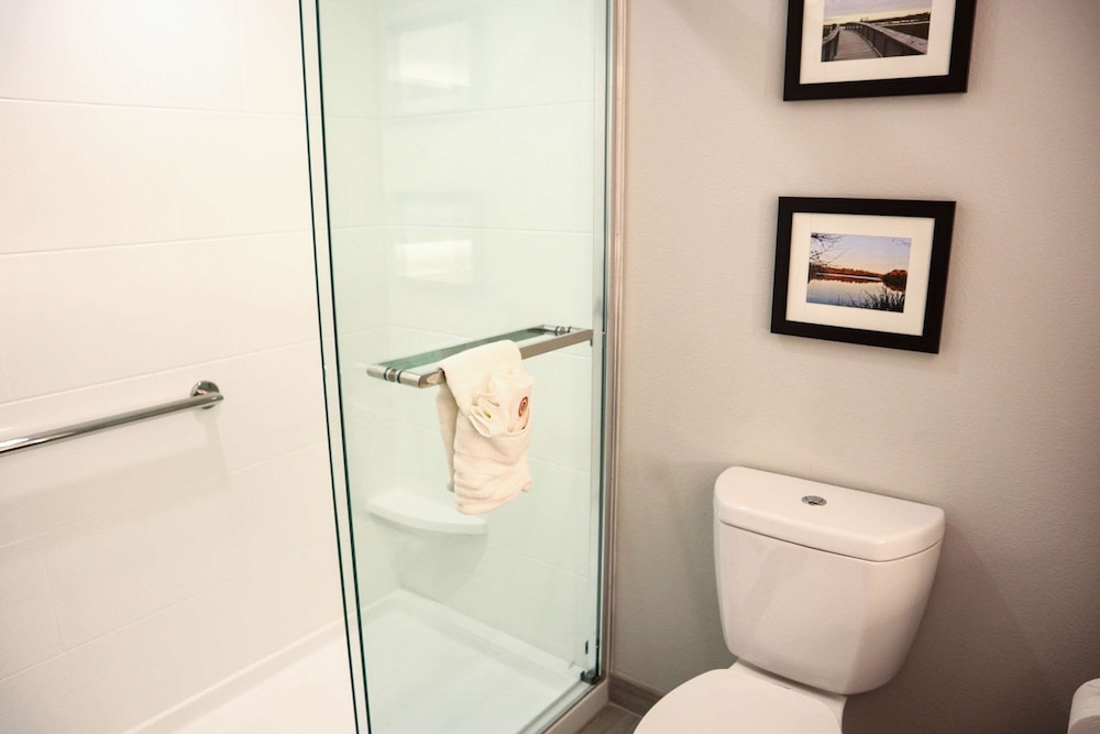 Executive Suite, 1 King Bed, Non Smoking - Photo 10