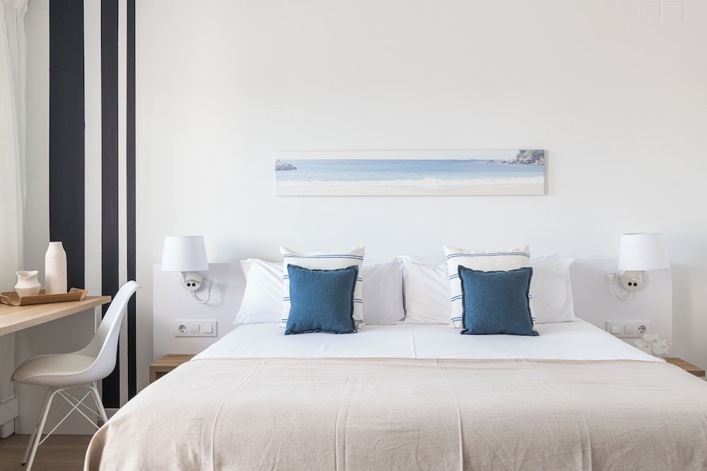 Superior Double Room, Terrace, Sea View - Photo 1