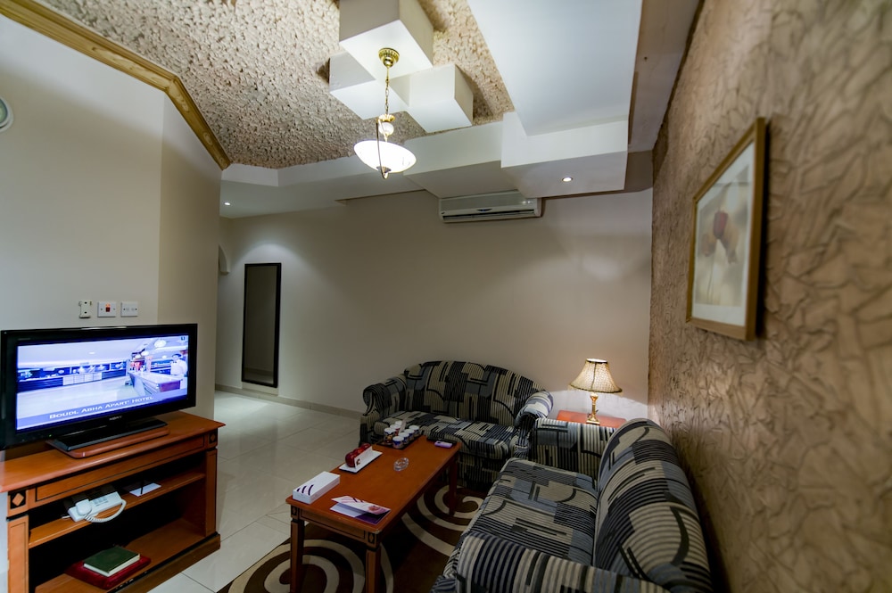 Suite, 2 Bedrooms (With 1 Bathroom)