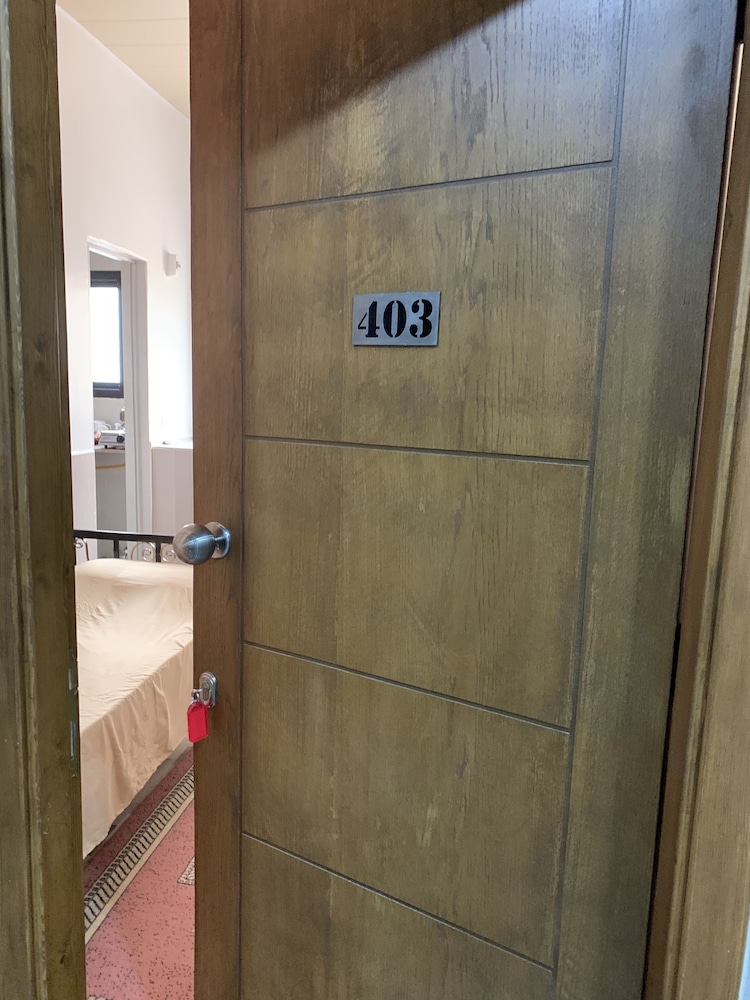 Basic Single Room photo 1