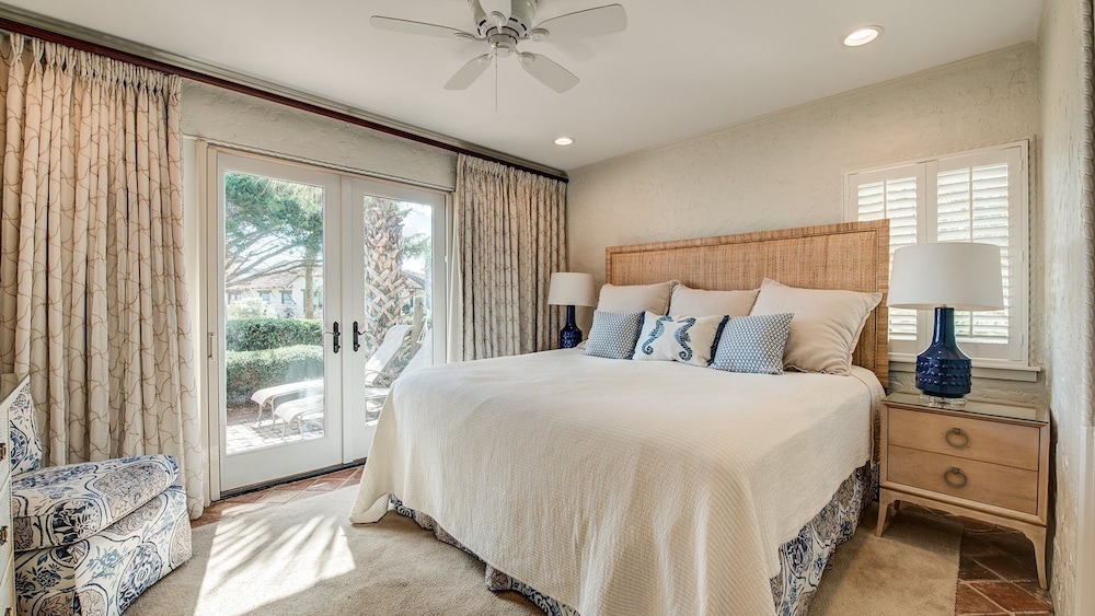 Condo, 3 Bedrooms