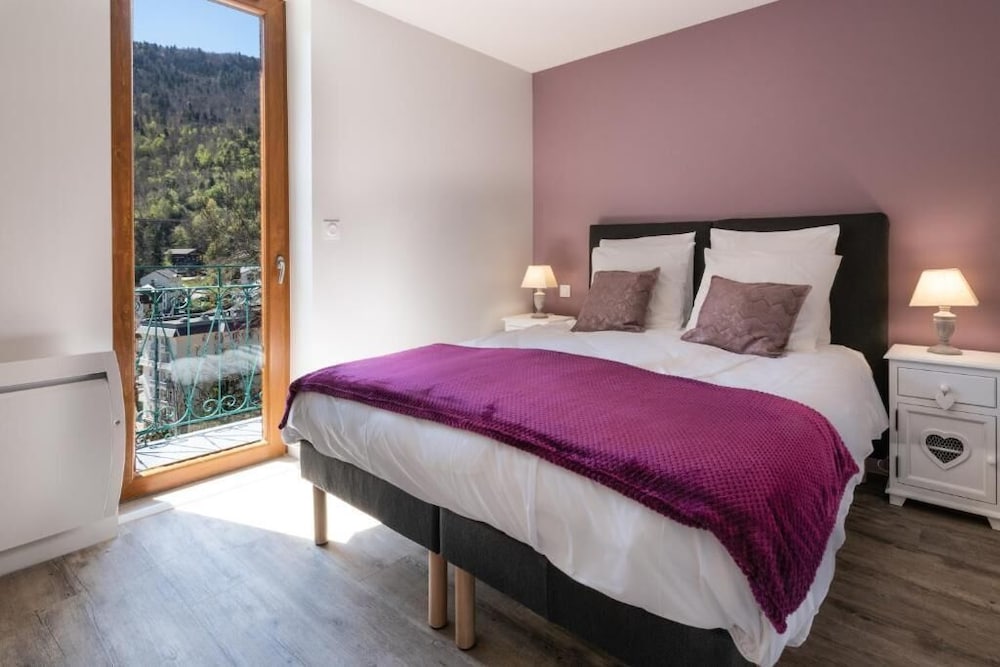 Comfort Apartment, Balcony, Mountain View
