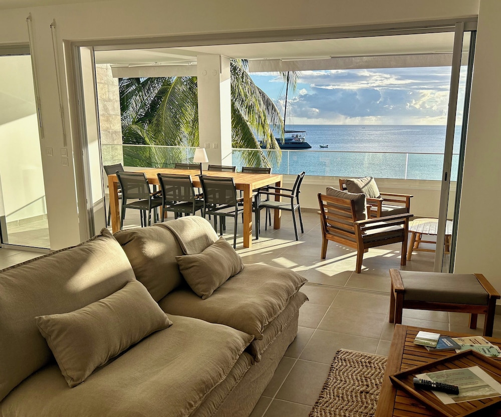 Superior Apartment, 2 Bedrooms, Beach View photo 1