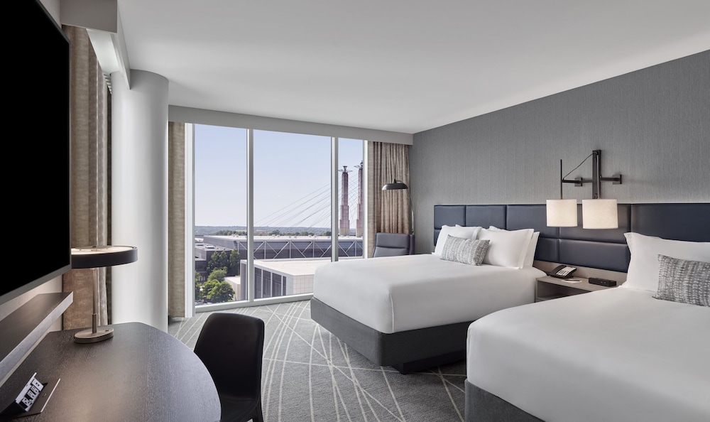 Luxury Room, 2 Queen Beds, Corner - Photo 1