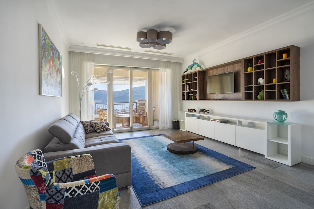 Apartment, 1 Bedroom, Sea View (C-605)