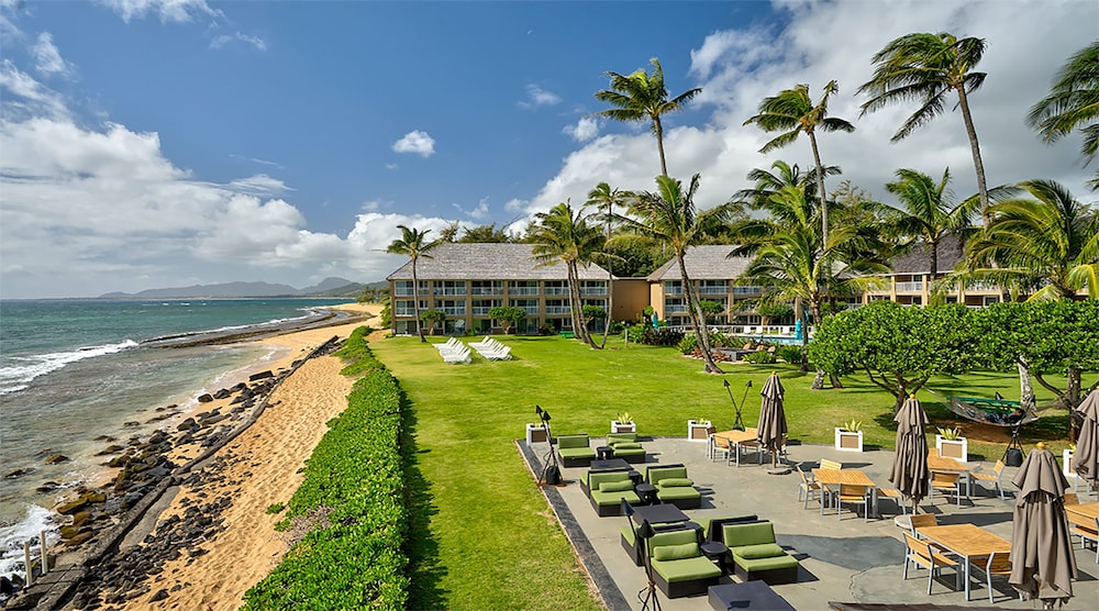 Beach House Suite (2nd Floor, Stair Access Only)