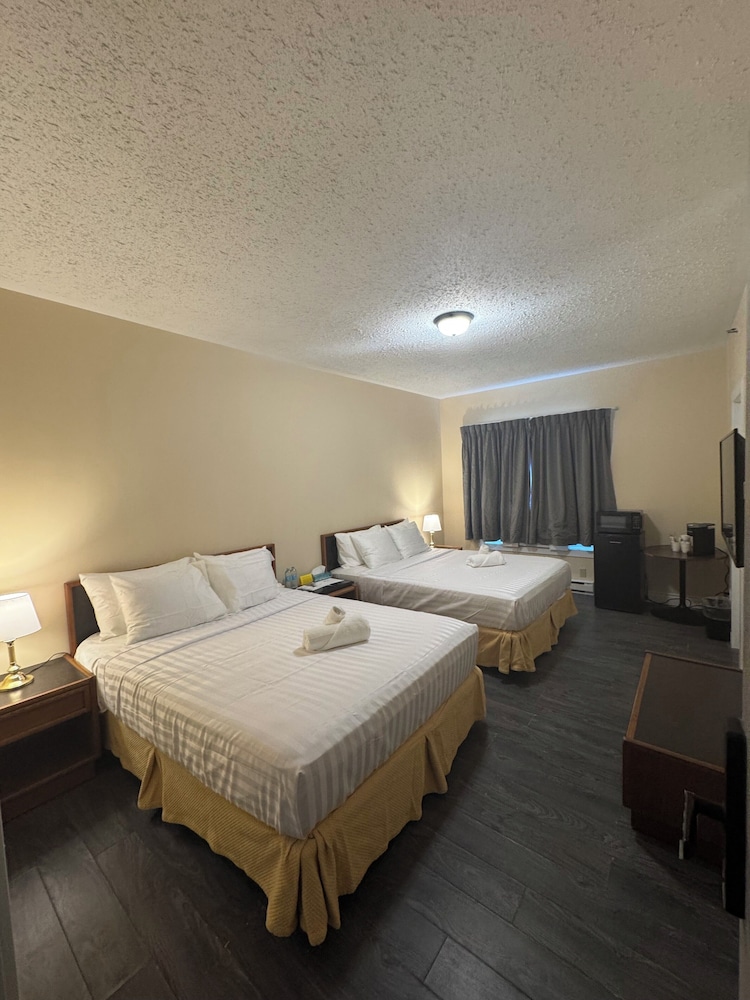 Standard Room, 2 Queen Beds