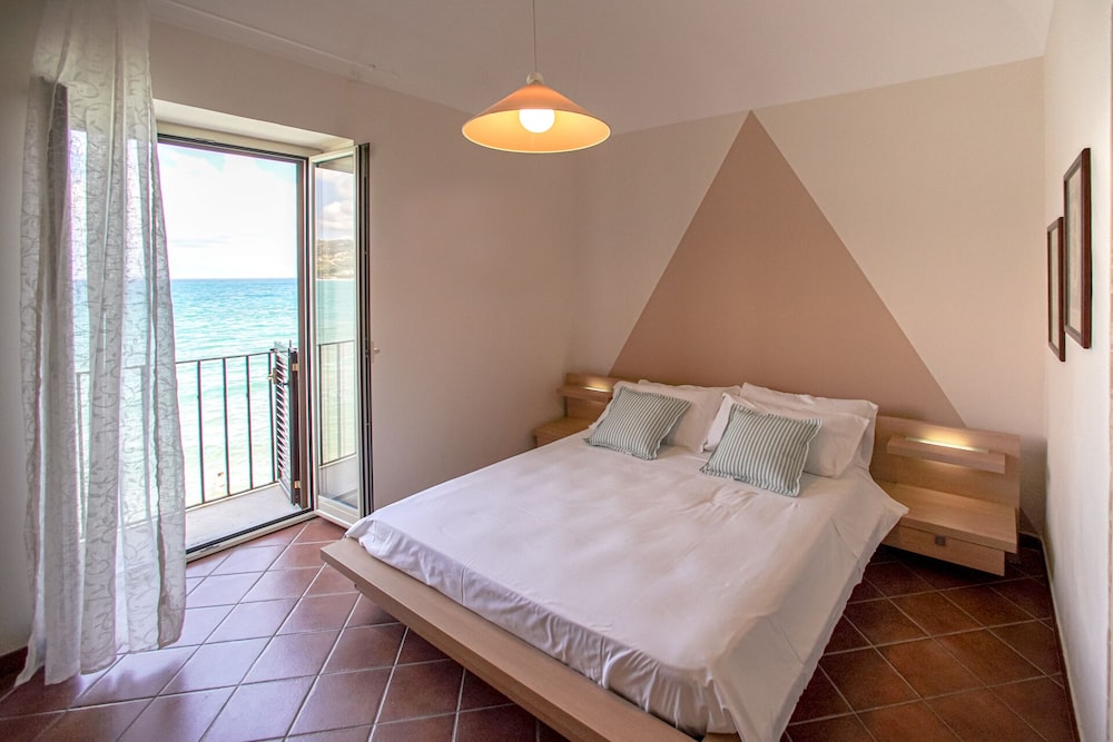 Apartment, 4 Bedrooms