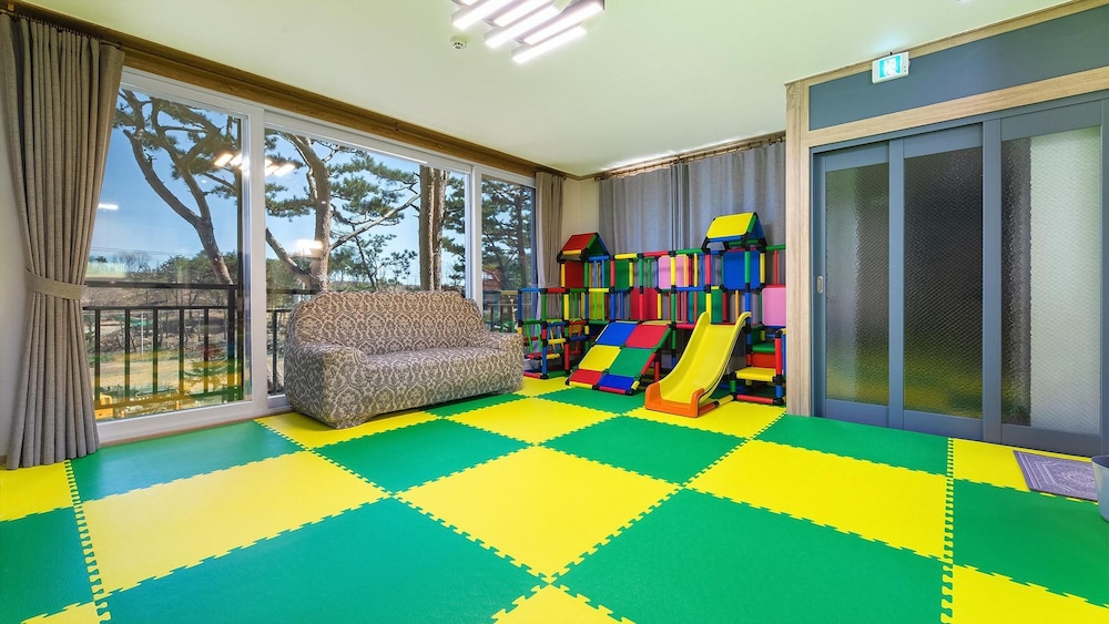 Basic Room, 2 Bedrooms (Pinetree (2F)) - Photo 21