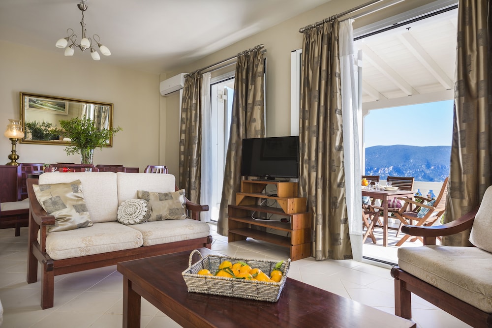 Villa, 4 Bedrooms, Private Pool, Sea View