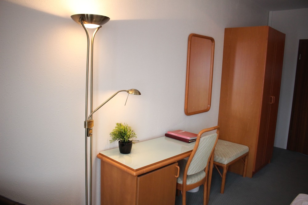 Standard Twin Room photo 1