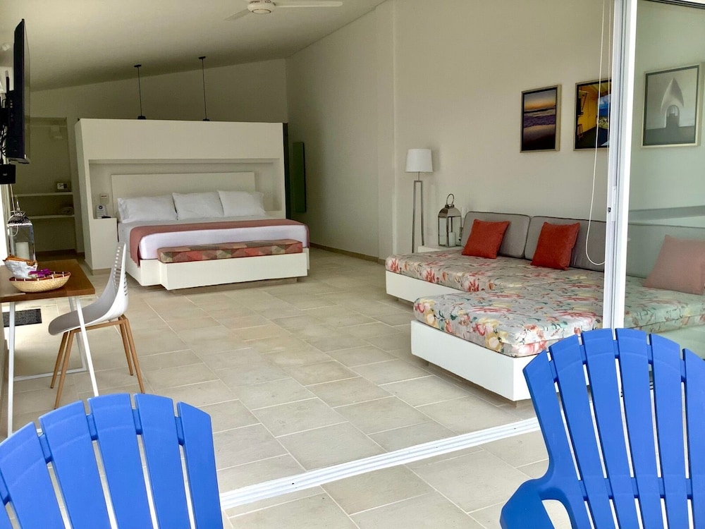Deluxe Suite photo 1