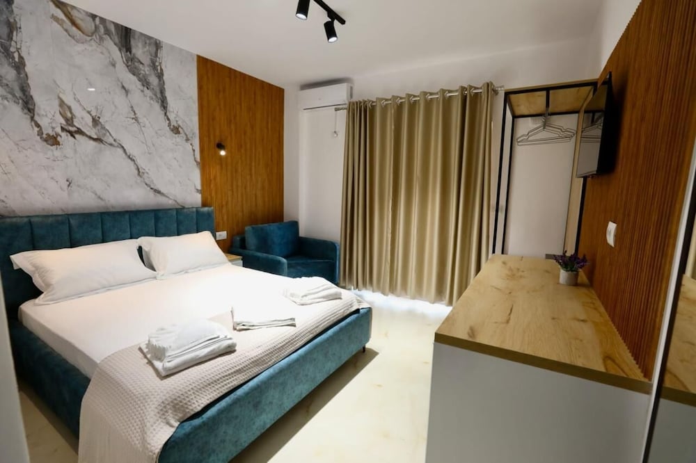 Superior Double Room, Balcony, City View