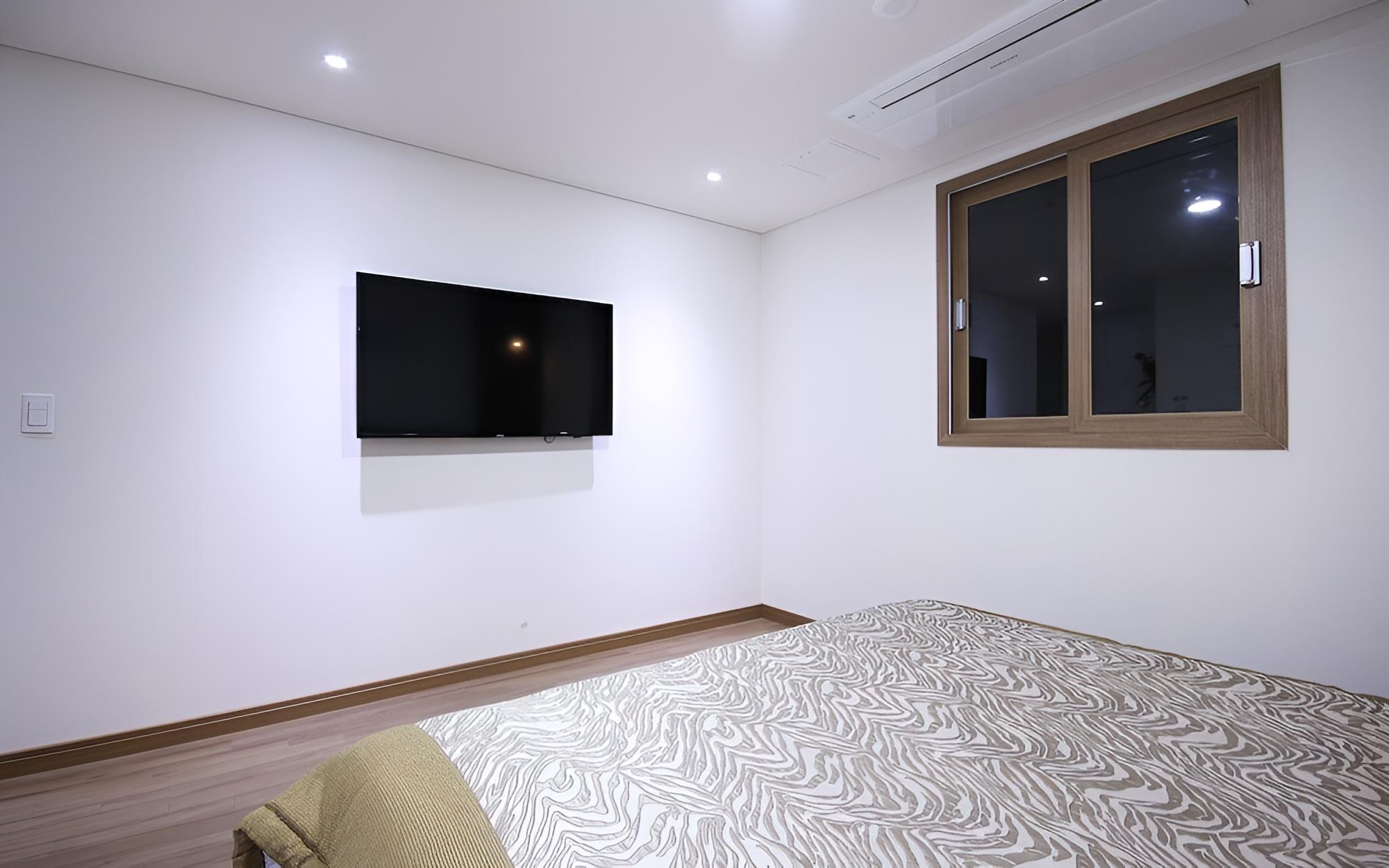 Room (VIP- spacious rooms (except bedding/S) photo 3