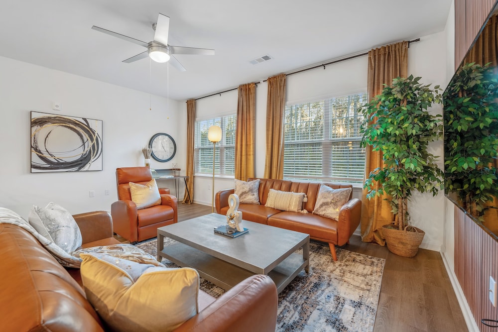 Luxurious Apartments - Pool Gym Bikes, Photo 53