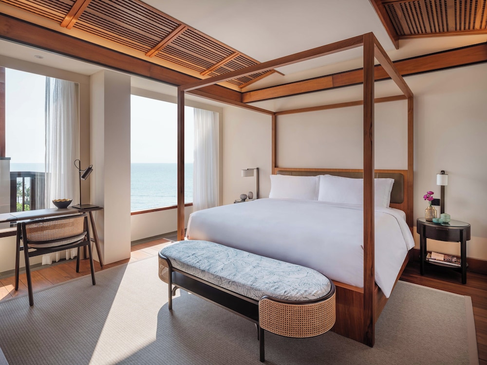 Available room