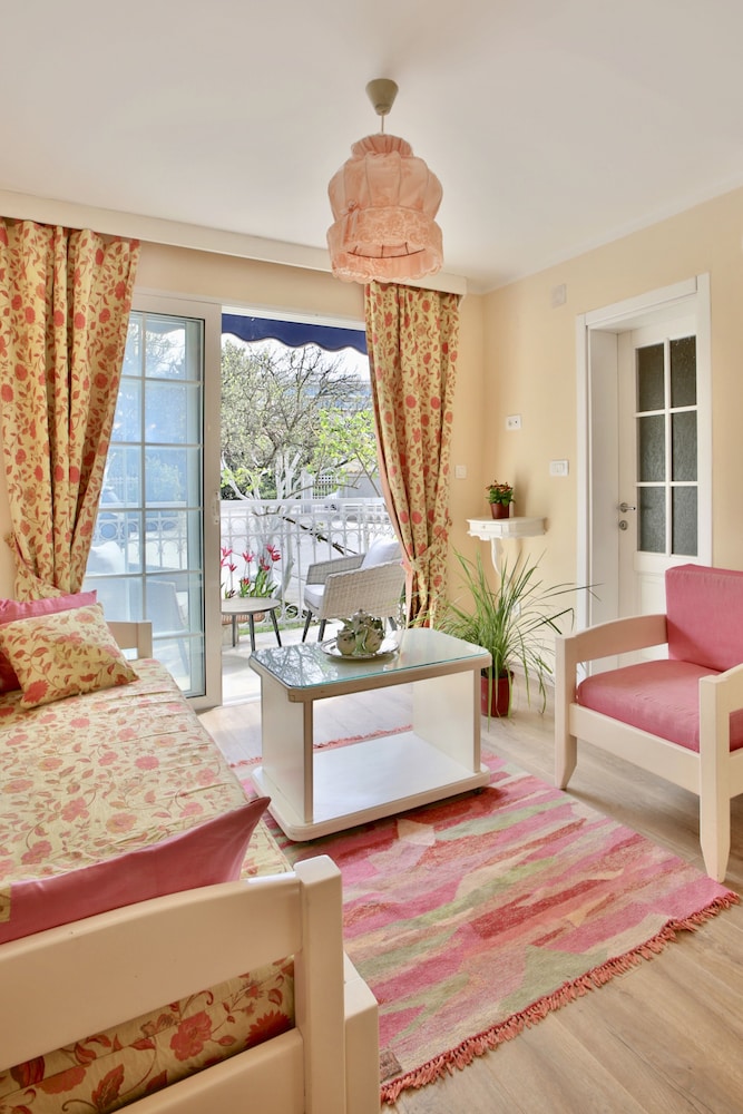 Romantic Double Room - Photo 18