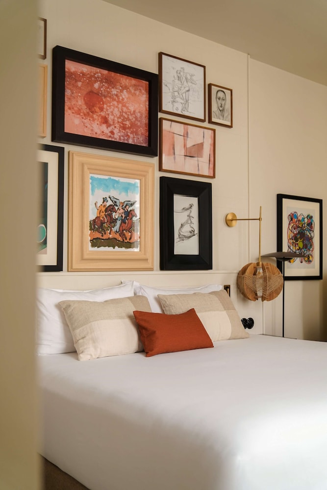 Suite (for 2)
