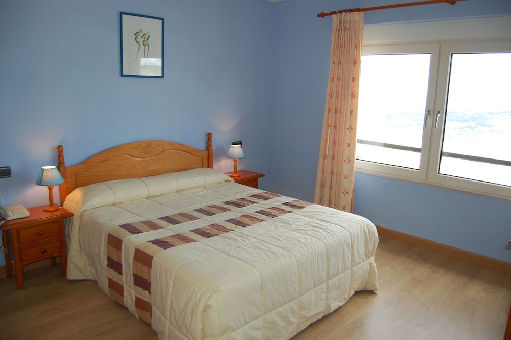 Double Room - Photo 2