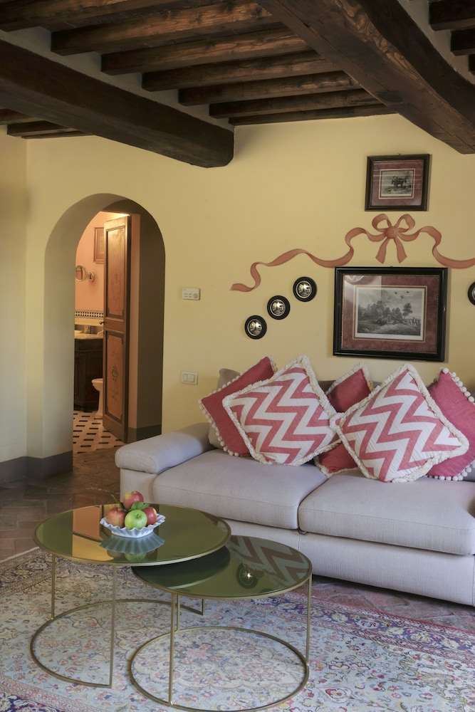 Executive Suite photo 3