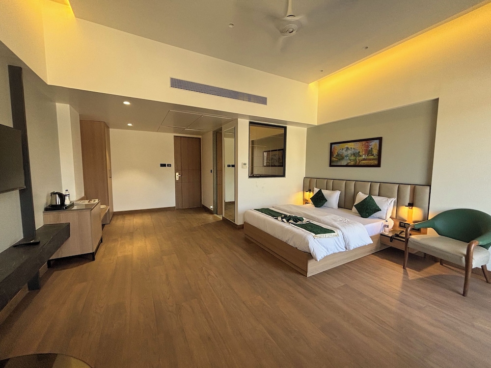 Royal Room