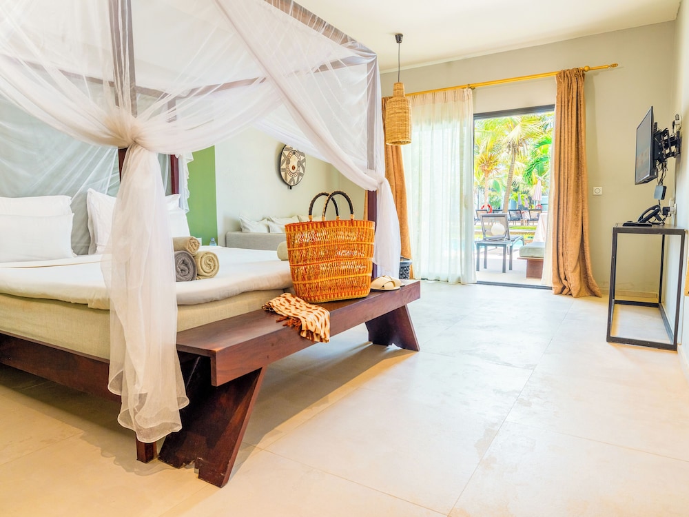 Premium Room, Private Pool, Pool View - Photo 7