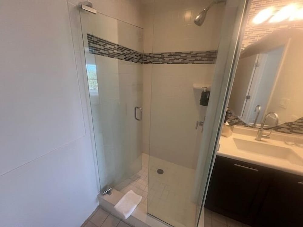2 Bed Disney Universal Epic, Bild 54
