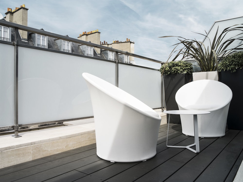 Elegance Room Terrace photo 2