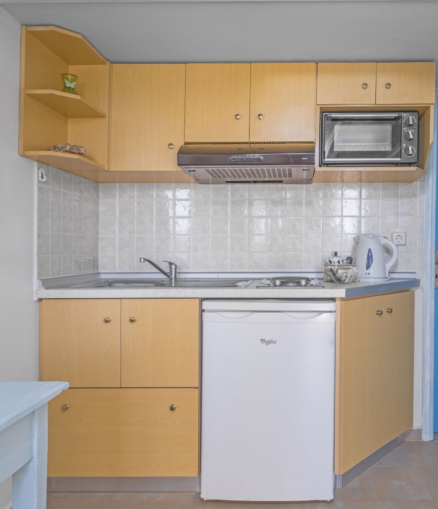 Standard Studio, Partial Sea View, Ground Floor