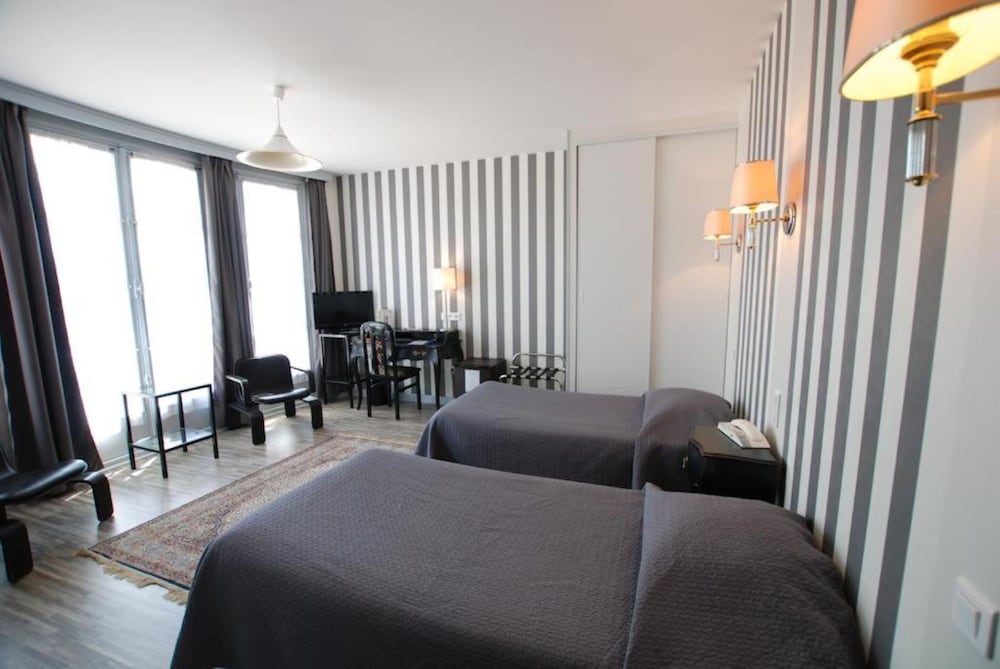 Comfort Twin Room (with bath) photo 1